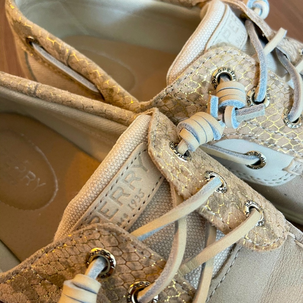 Cream and Gold Women’s Sperry